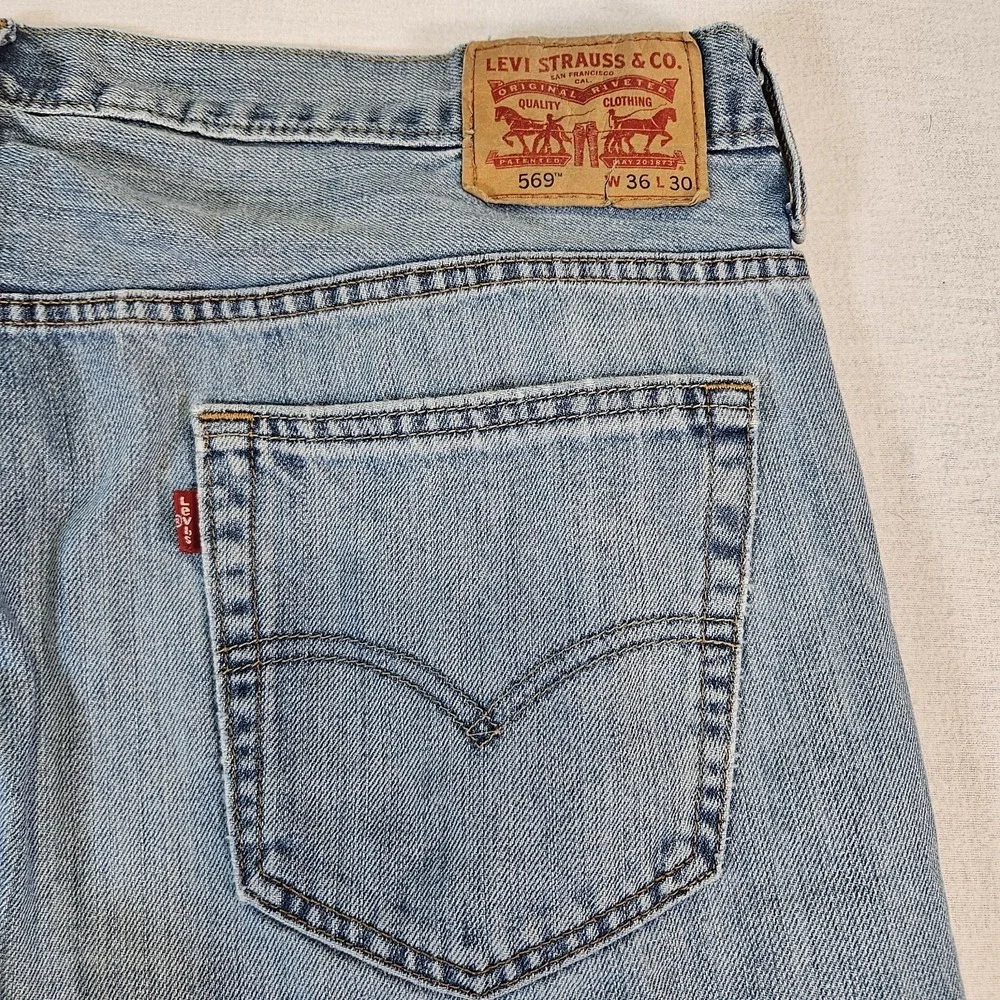 Levis Jeans Mens 36x30 Blue 569 Loose Straight Baggy Denim Pants Western Y2K